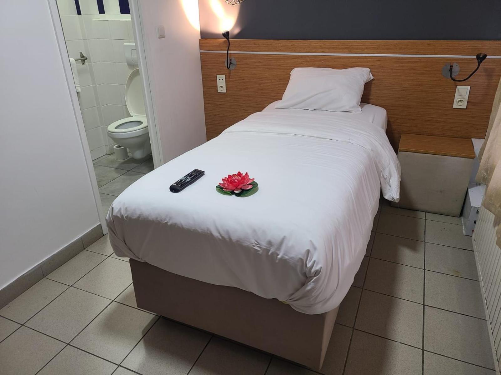 Hotel Victoire, Poitiers Gare Zewnętrze zdjęcie