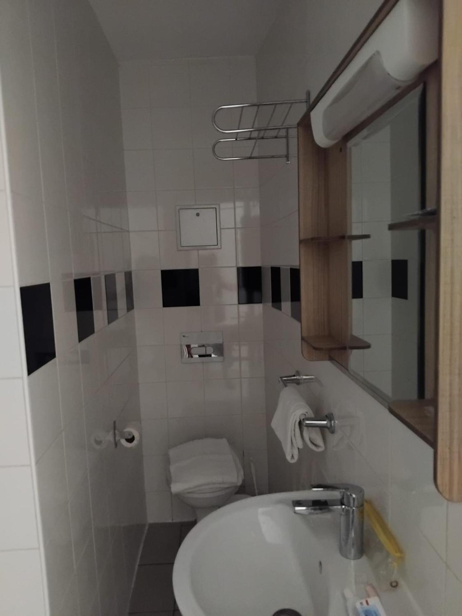 Hotel Victoire, Poitiers Gare Zewnętrze zdjęcie